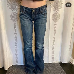 American eagle jeans $25+ shipping